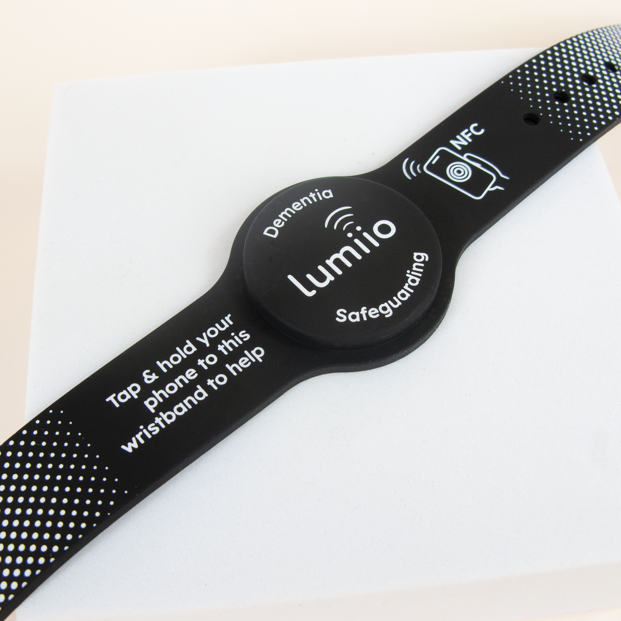Soft Touch Wristband- Black Lumiio