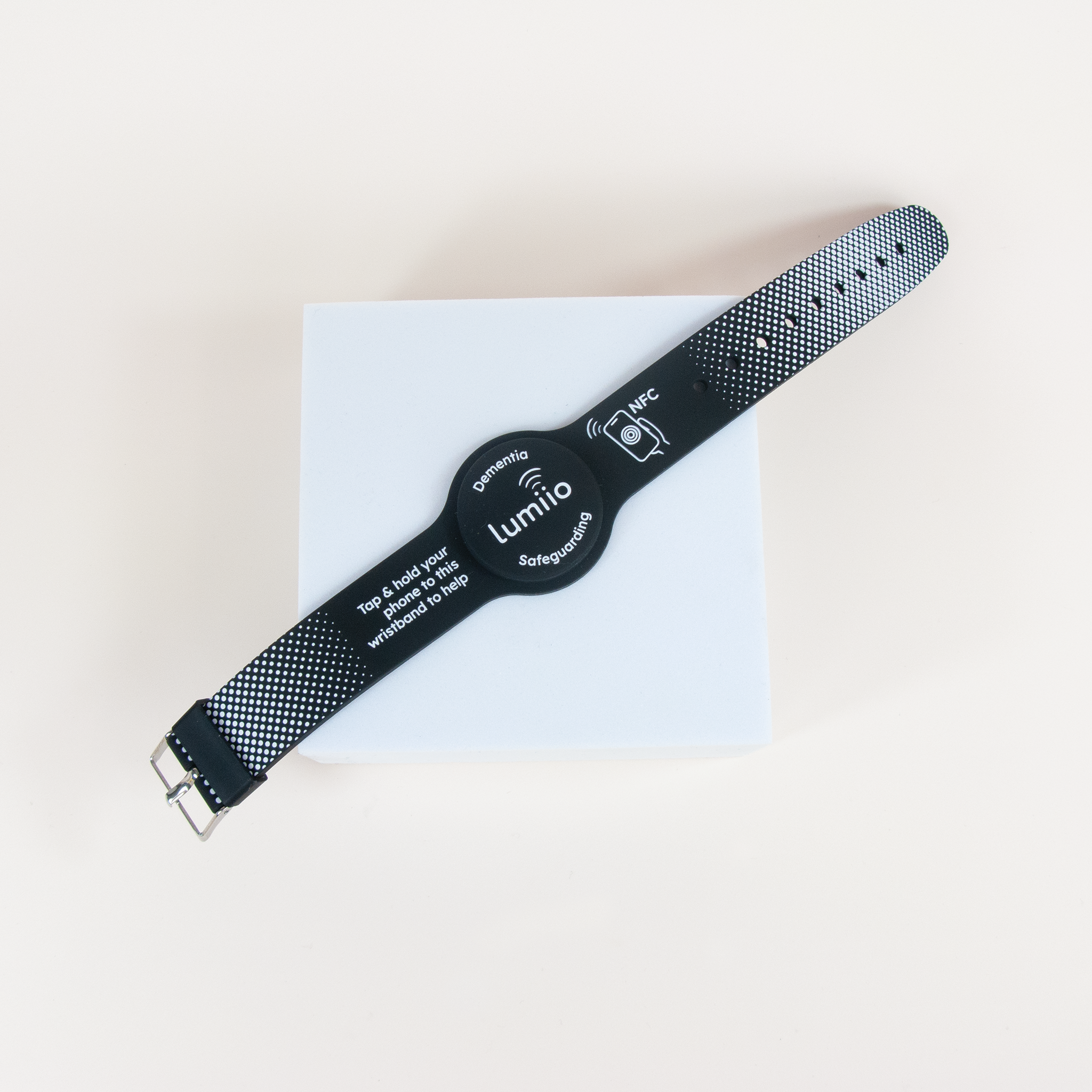 Soft Touch Wristband- Black Lumiio