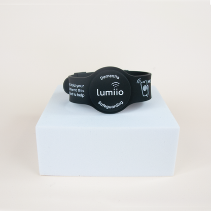 Soft Touch Wristband- Black Lumiio