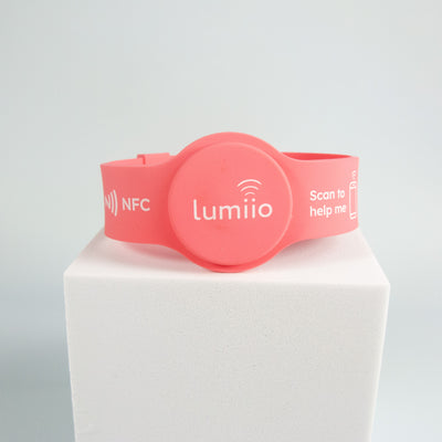 Soft Touch Wristband - Pink Lumiio