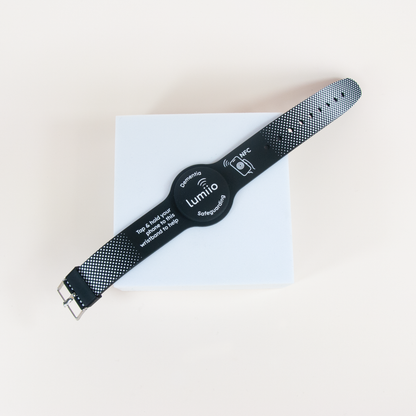 Soft Touch Wristband- Black Lumiio